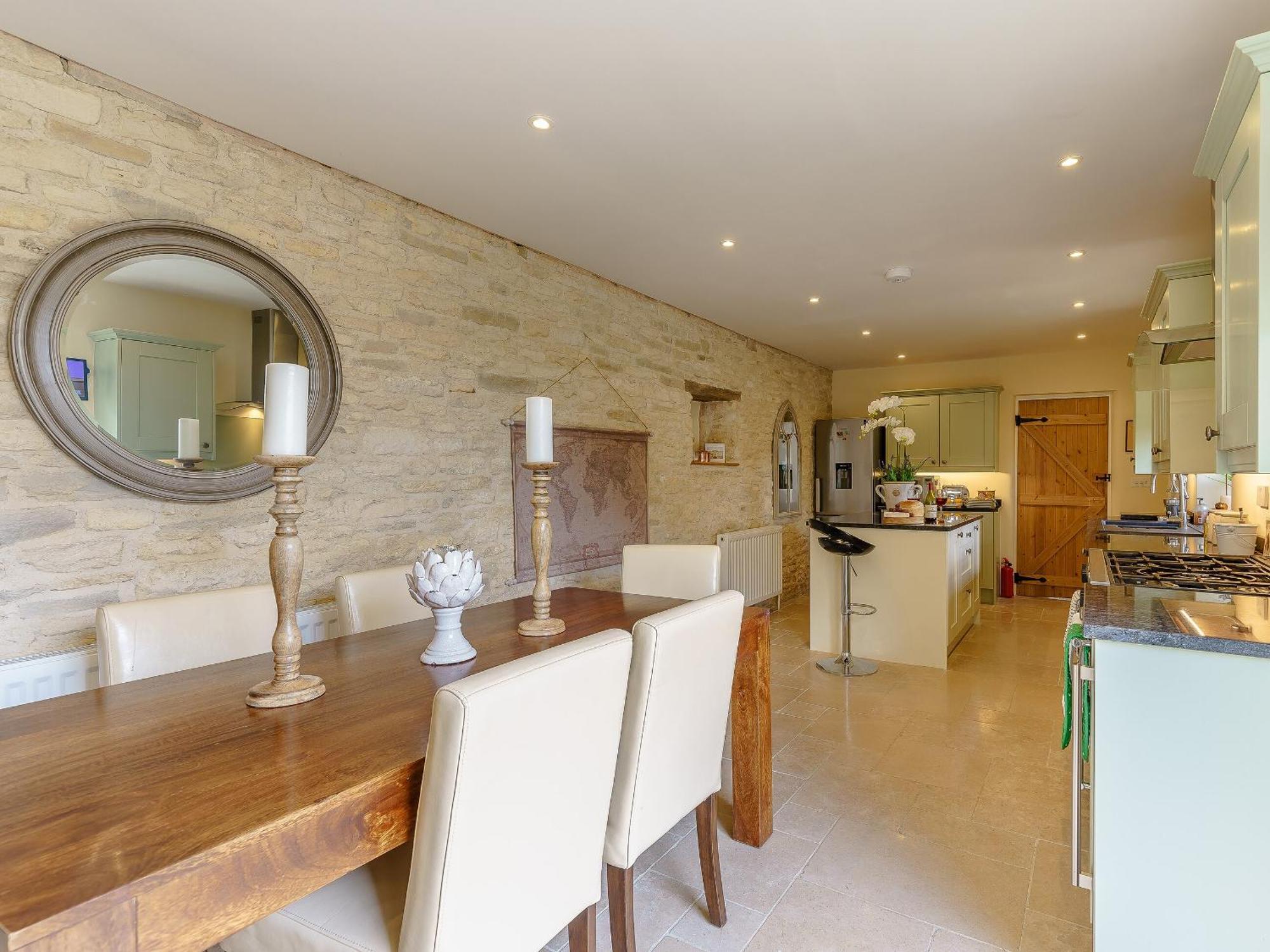 The Clock House Villa Bisley  Екстериор снимка